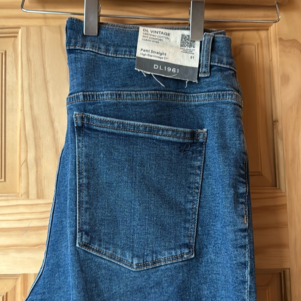 NWT DL1961 vintage Patti Street high-rise vintage jeans